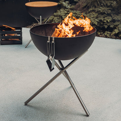 BOWL 70 Fire Bowl with Tripod