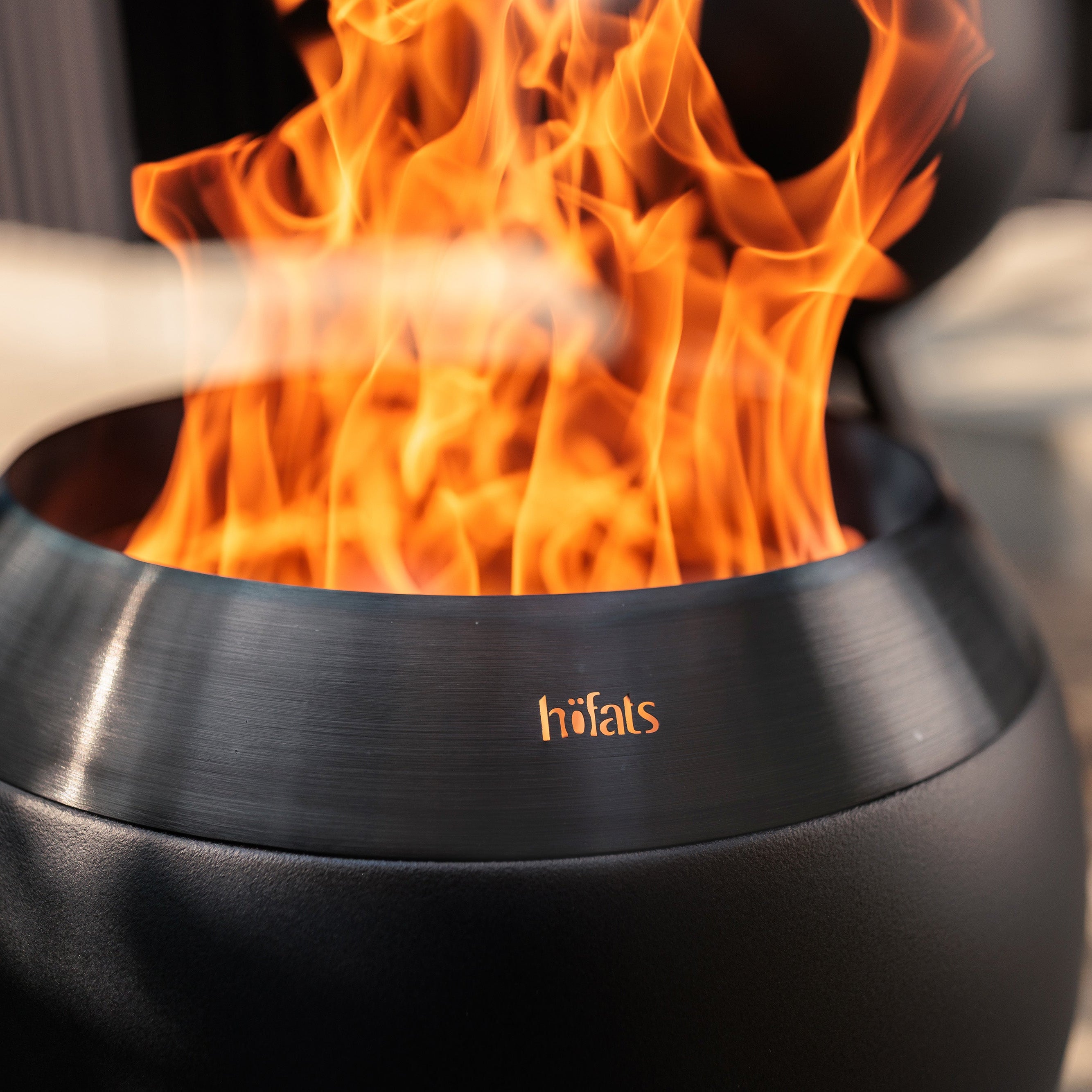 MOON 45 Fire Basket with high stand all black